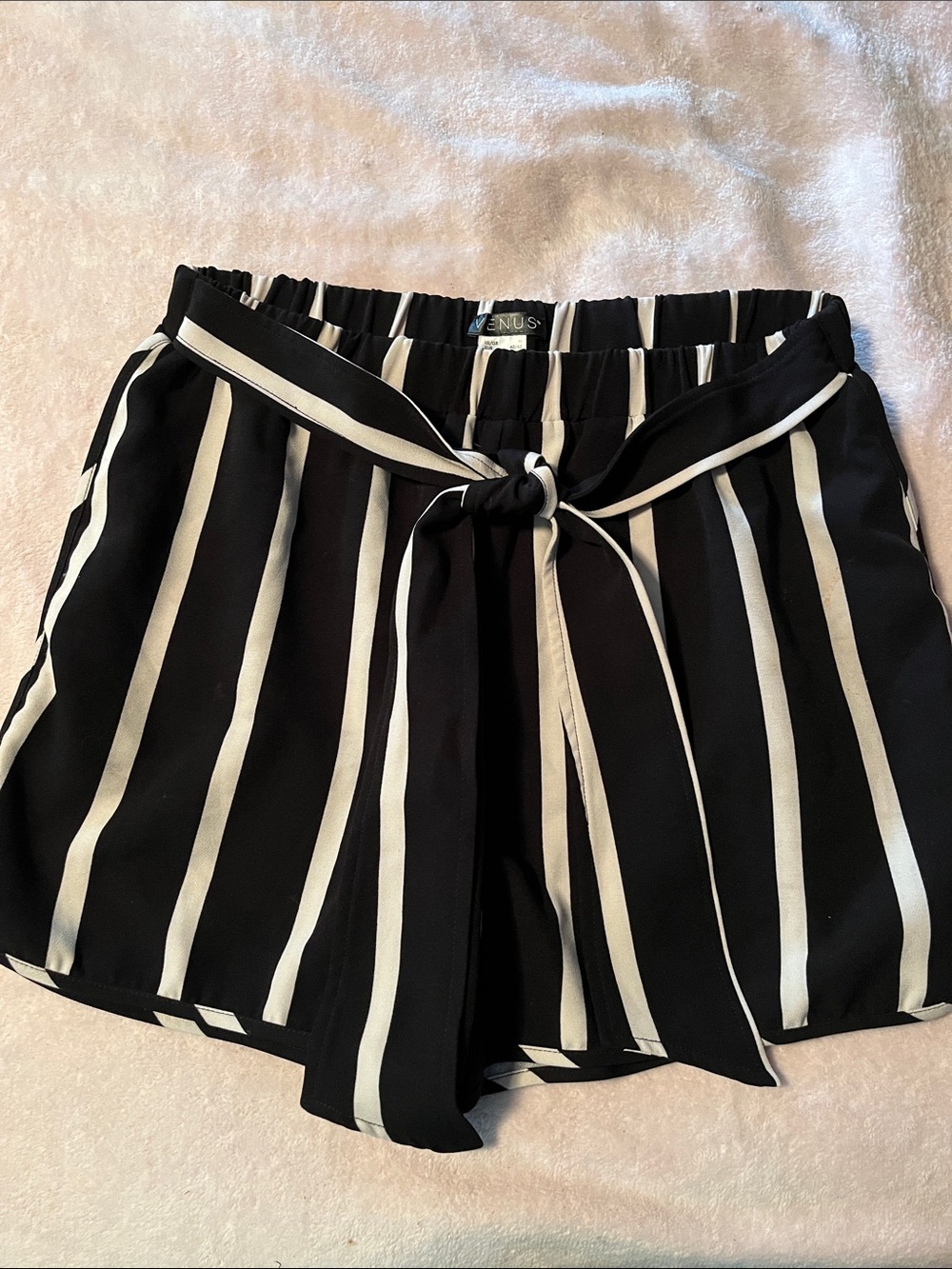 VENUS Black and White High-Waist Striped Tie-Front Shorts